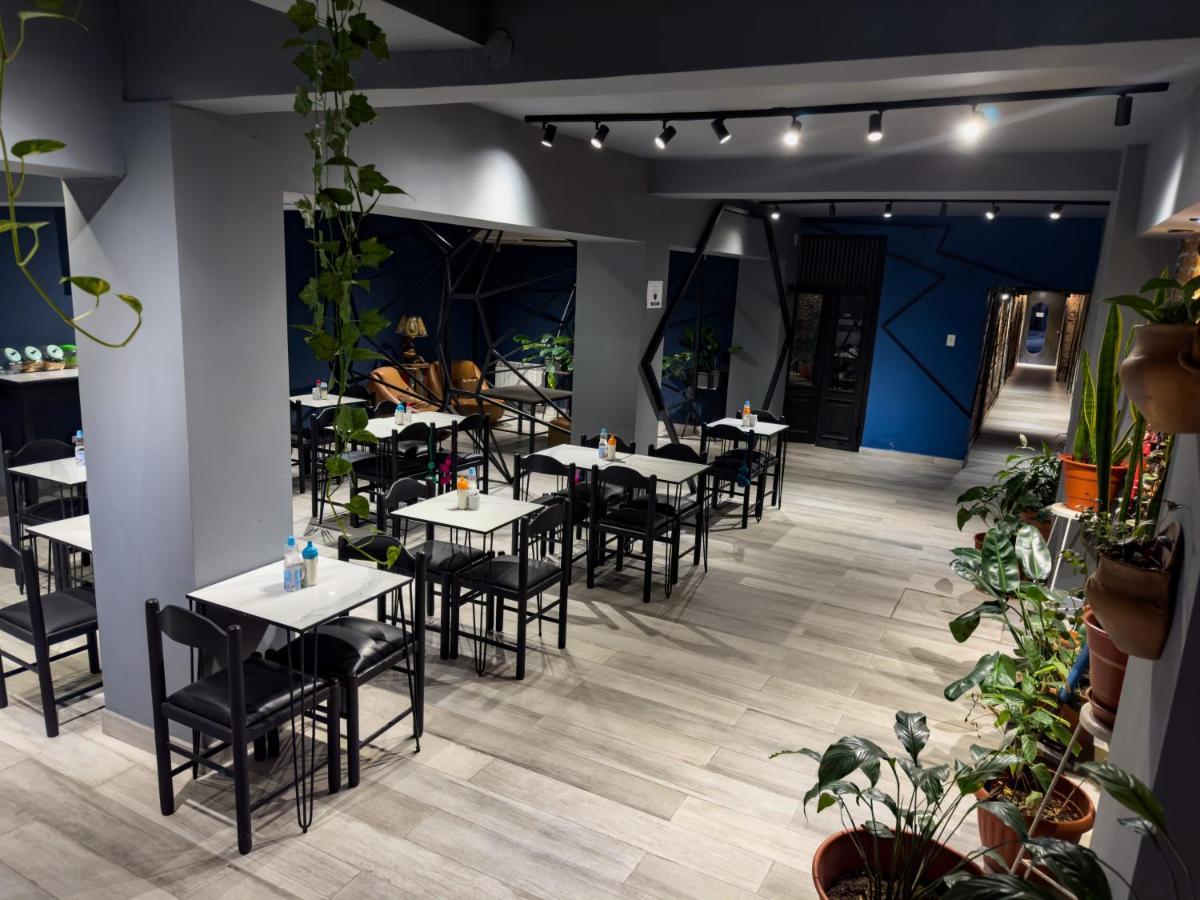 Hotel Iconico Jujuy Centro Desayuno Incluido Сан-Сальвадор-де-Жужуй Экстерьер фото